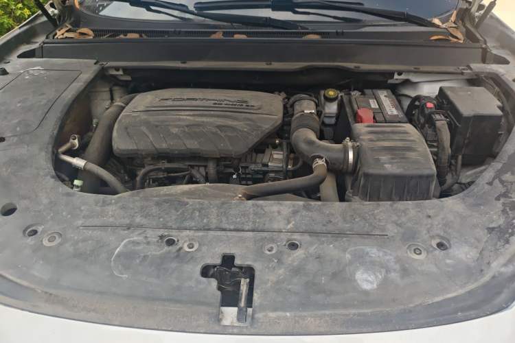 Used FORTHING T5 EVO 2021 1.5TD DCT Diamond Edition Engine Bay