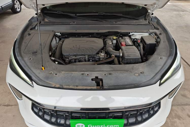 Used FORTHING T5 EVO 2021 1.5TD DCT Diamond Edition Engine Bay