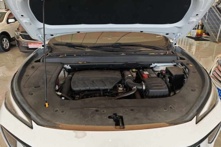 Used FORTHING T5 EVO 2021 1.5TD DCT Starry Edition Engine Bay