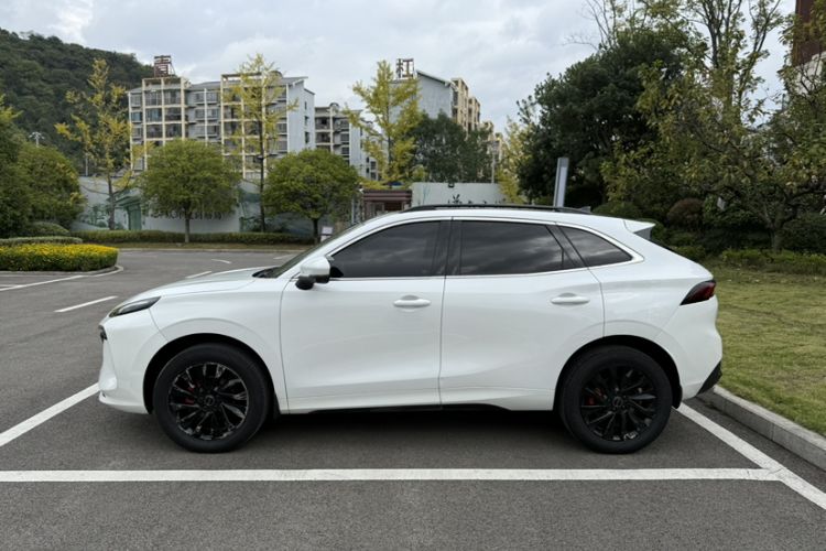 Used FORTHING T5 EVO 2021 1.5TD DCT Starry Edition Exterior 3