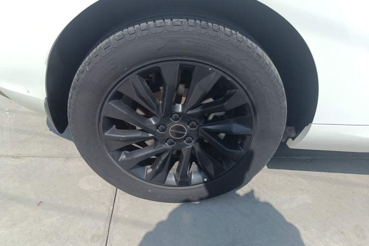 Used FORTHING T5 EVO 2021 1.5TD DCT Diamond Edition Exterior 5