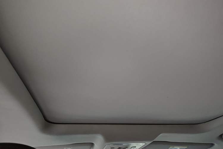 Used FORTHING T5 EVO 2021 1.5TD DCT Diamond Edition Headliner