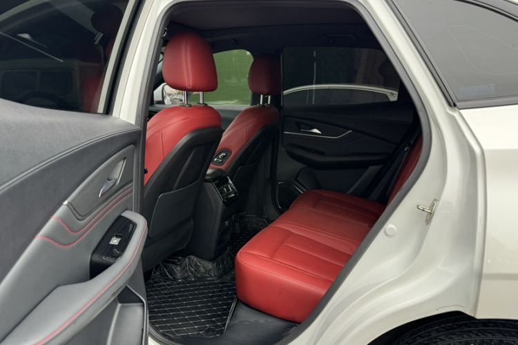 Used FORTHING T5 EVO 2021 1.5TD DCT Starry Edition Interior 1