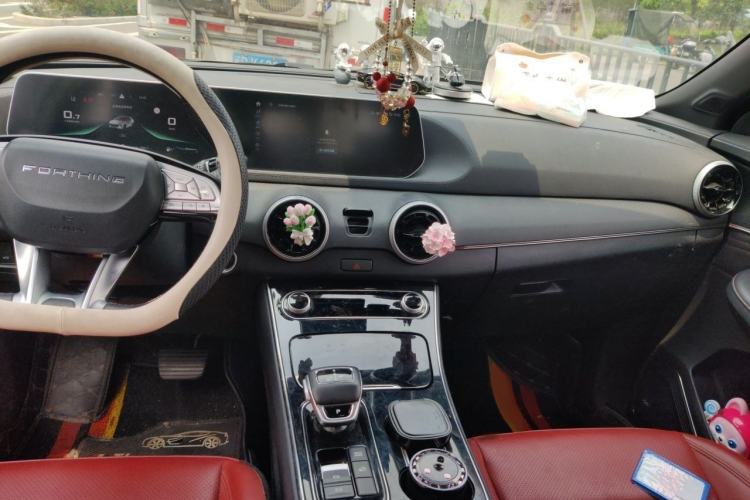 Used FORTHING T5 EVO 2021 1.5TD DCT Starry Edition Interior 2