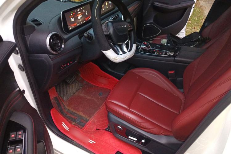 Used FORTHING T5 EVO 2021 1.5TD DCT Starry Edition Interior 3