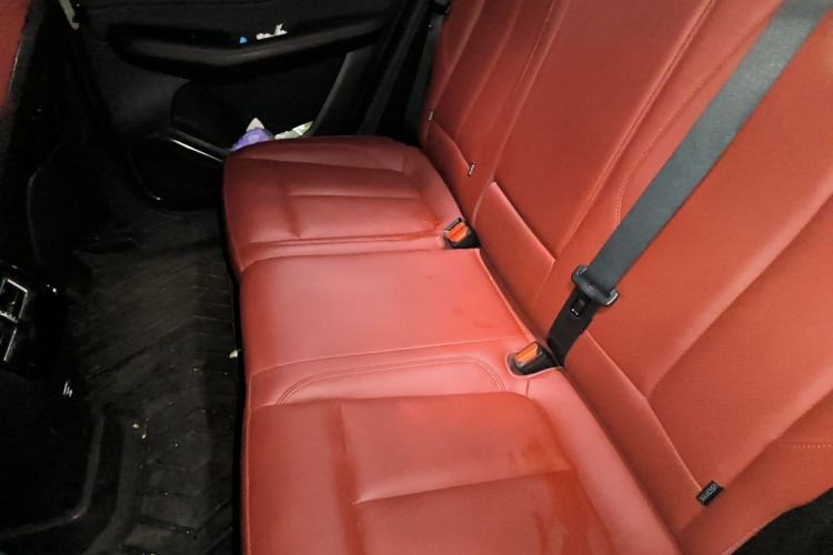 Used FORTHING T5 EVO 2021 1.5TD DCT Starry Edition Interior 4