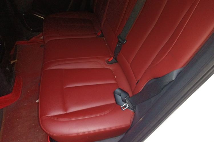 Used FORTHING T5 EVO 2021 1.5TD DCT Starry Edition Interior 4
