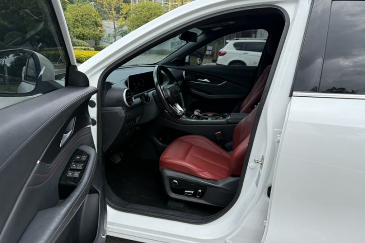 Used FORTHING T5 EVO 2021 1.5TD DCT Starry Edition Interior 5