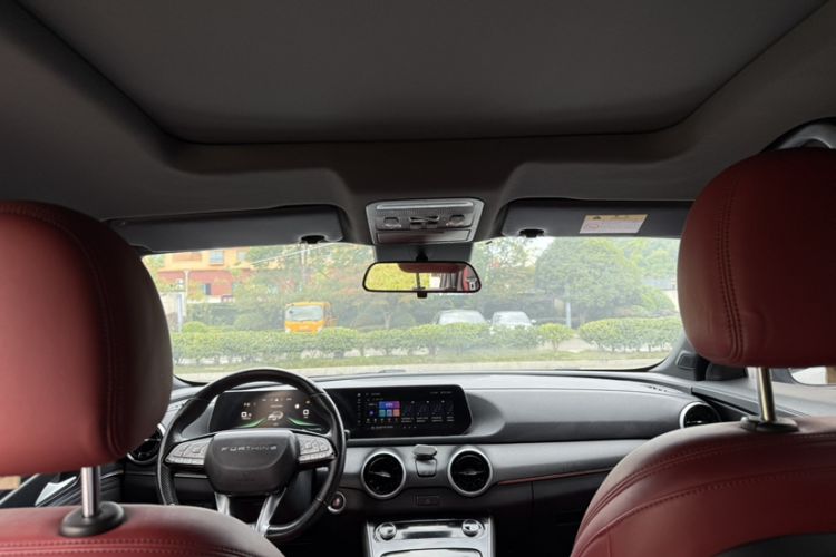 Used FORTHING T5 EVO 2021 1.5TD DCT Starry Edition Interior 7