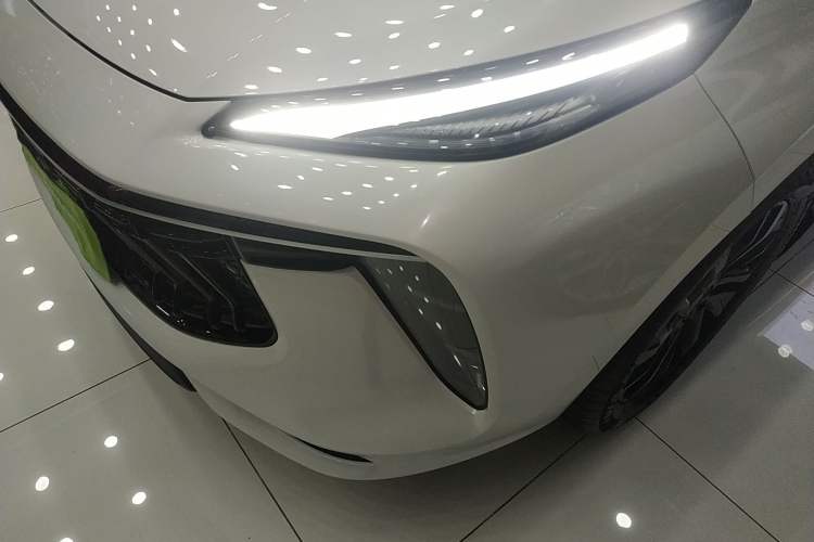 Used FORTHING T5 EVO 2021 1.5TD DCT Diamond Edition Left Front Headlight