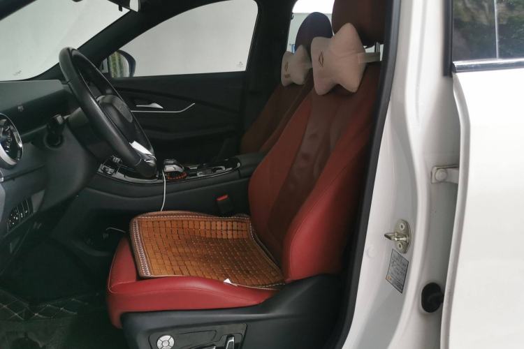 Used FORTHING T5 EVO 2021 1.5TD DCT Glory Edition Left Front Seat