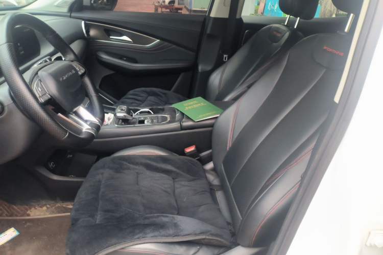Used FORTHING T5 EVO 2021 1.5TD DCT Diamond Edition Left Front Seat