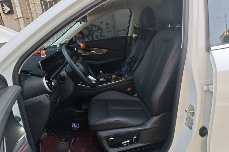 Used FORTHING T5 EVO 2021 1.5TD DCT Diamond Edition Left Front Seat