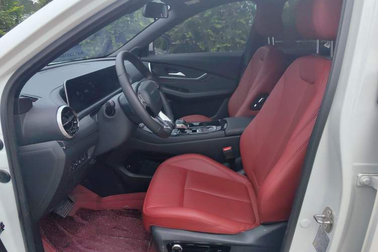 Used FORTHING T5 EVO 2021 1.5TD DCT Starry Edition Left Front Seat
