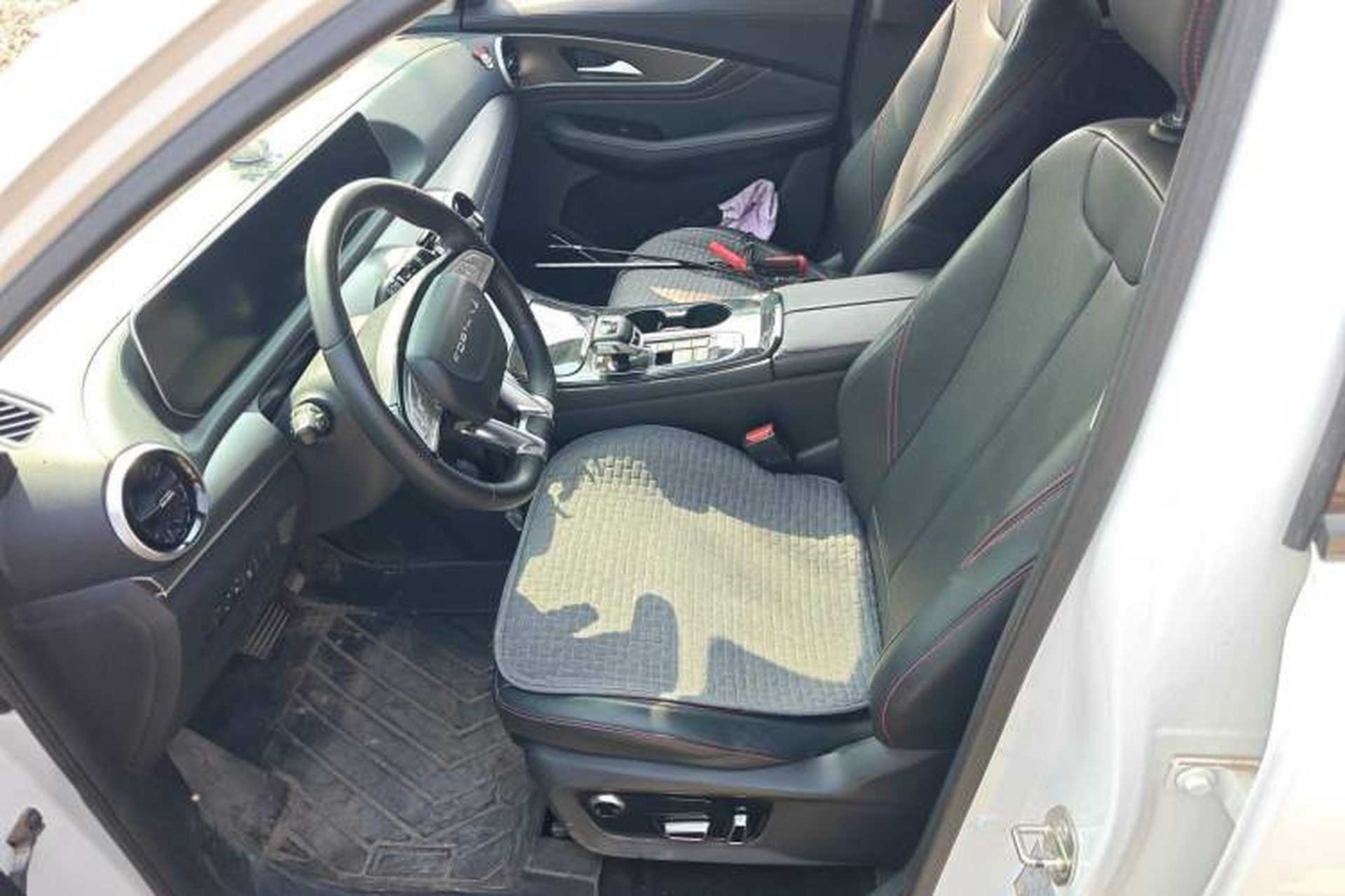 Used FORTHING T5 EVO 2021 1.5TD DCT Diamond Edition Left Front Seat