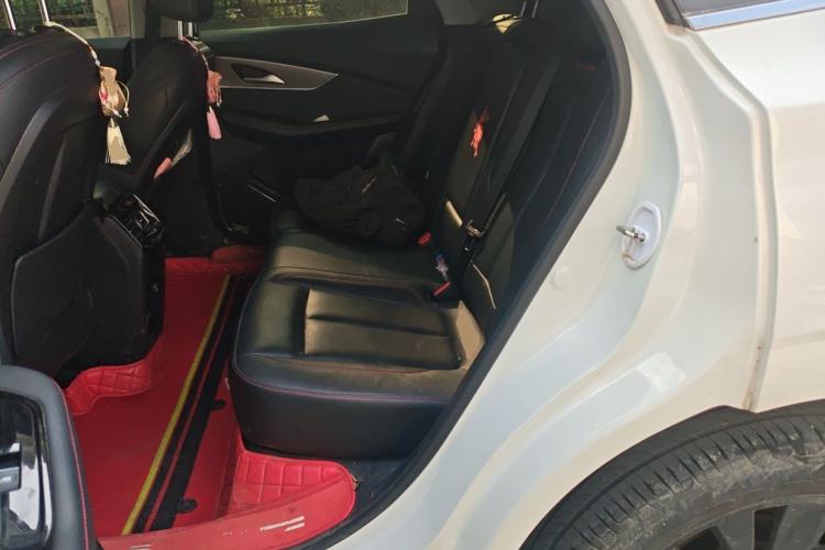 Used FORTHING T5 EVO 2021 1.5TD DCT Diamond Edition Left Rear Seat