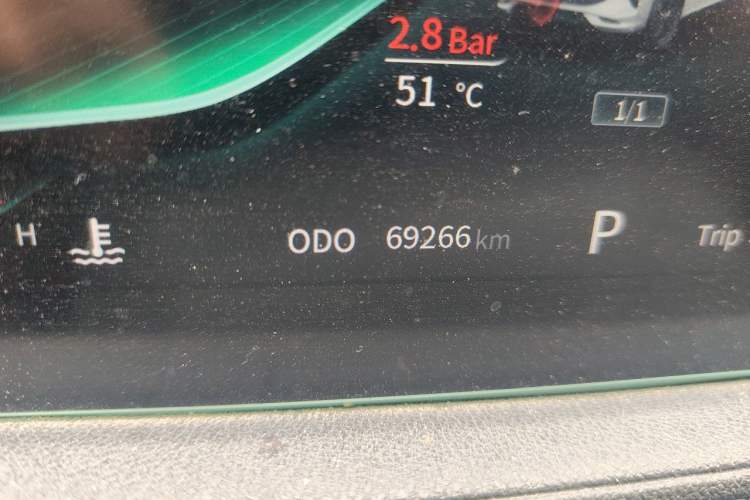 Used FORTHING T5 EVO 2021 1.5TD DCT Starry Edition Odometer Close Up