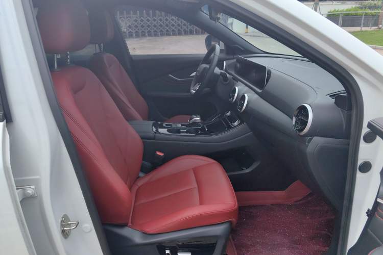 Used FORTHING T5 EVO 2021 1.5TD DCT Starry Edition Right Front Seat