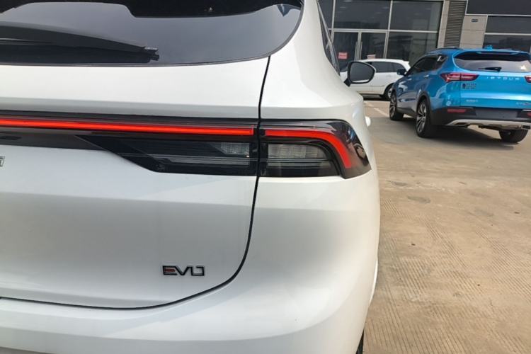 Used FORTHING T5 EVO 2021 1.5TD DCT Starry Edition Right Rear Taillight