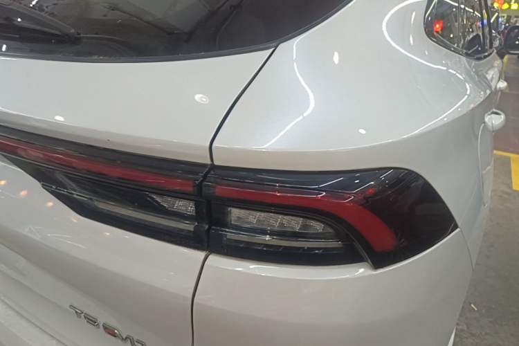 Used FORTHING T5 EVO 2021 1.5TD DCT Diamond Edition Right Rear Taillight