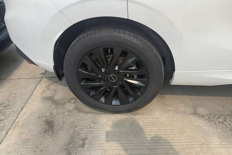Used FORTHING T5 EVO 2021 1.5TD DCT Starry Edition Right Rear Wheel Hub