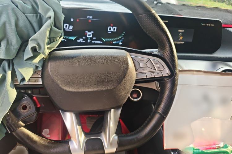 Used FORTHING T5 EVO 2021 1.5TD DCT Diamond Edition Steering Wheel