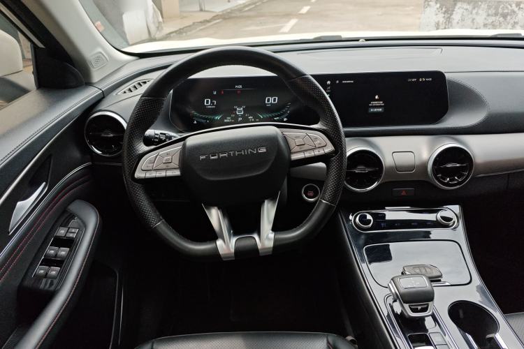Used FORTHING T5 EVO 2021 1.5TD DCT Diamond Edition Steering Wheel