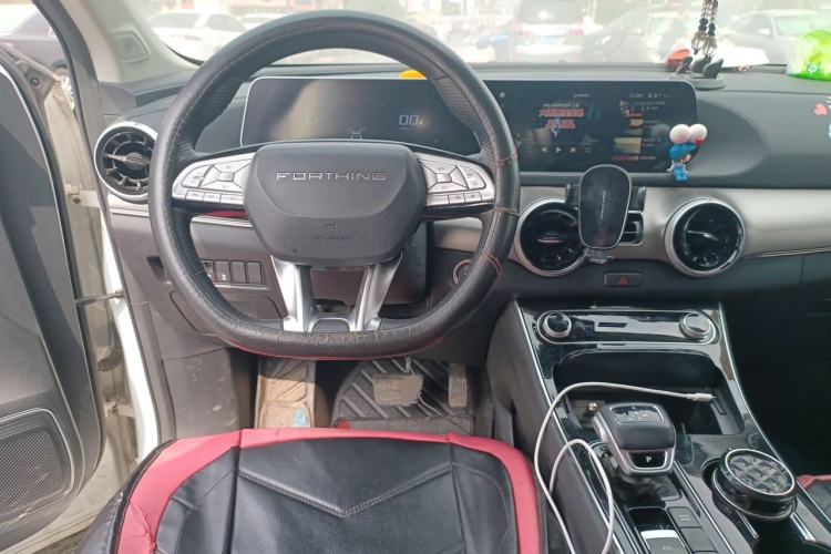 Used FORTHING T5 EVO 2021 1.5TD DCT Diamond Edition Steering Wheel