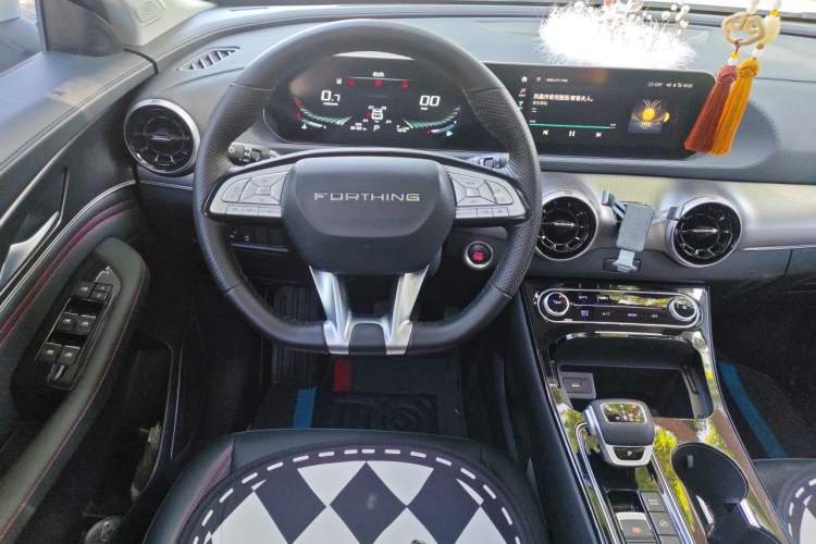 Used FORTHING T5 EVO 2021 1.5TD DCT Diamond Edition Steering Wheel