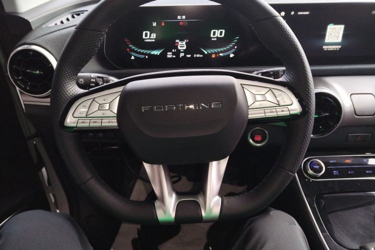 Used FORTHING T5 EVO 2021 1.5TD DCT Diamond Edition Steering Wheel