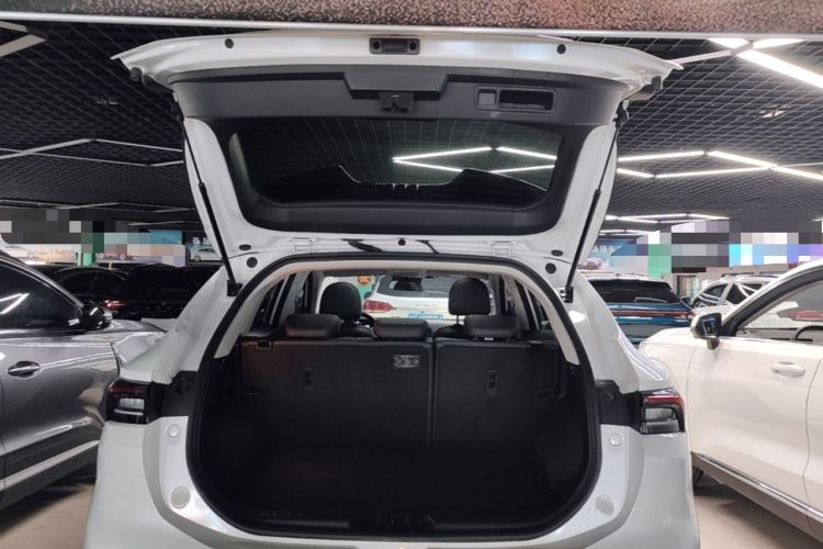 Used FORTHING T5 EVO 2021 1.5TD DCT Diamond Edition Trunk