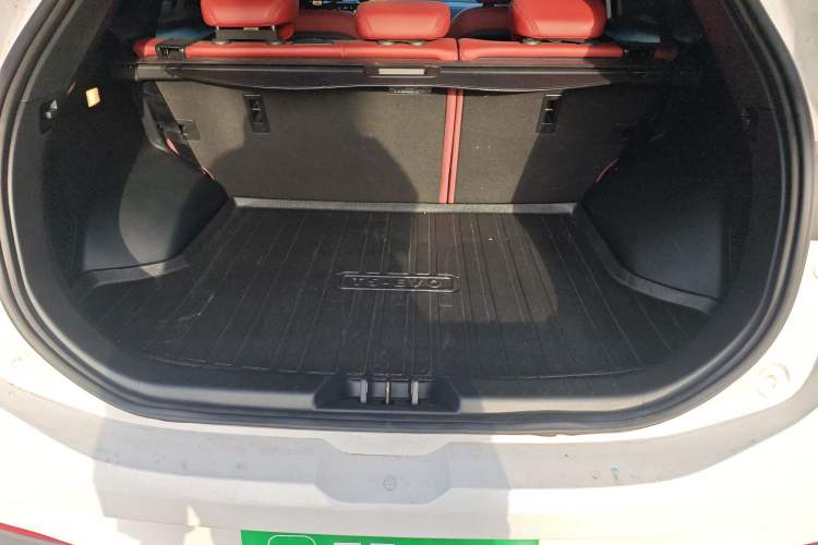 Used FORTHING T5 EVO 2021 1.5TD DCT Starry Edition Trunk
