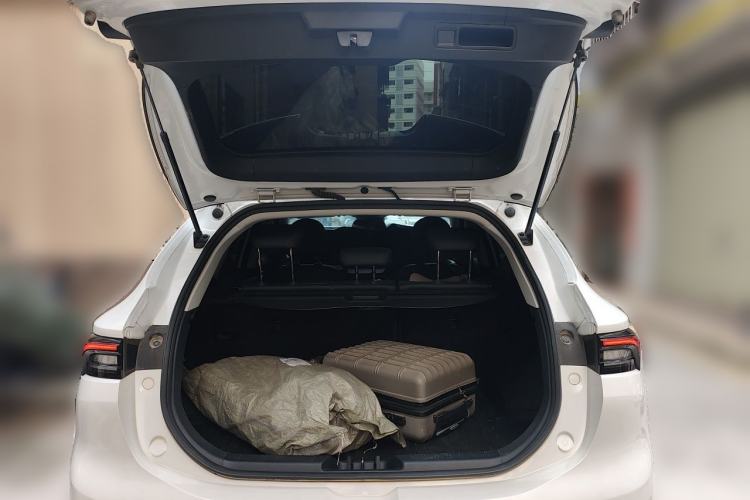 Used FORTHING T5 EVO 2021 1.5TD DCT Diamond Edition Trunk