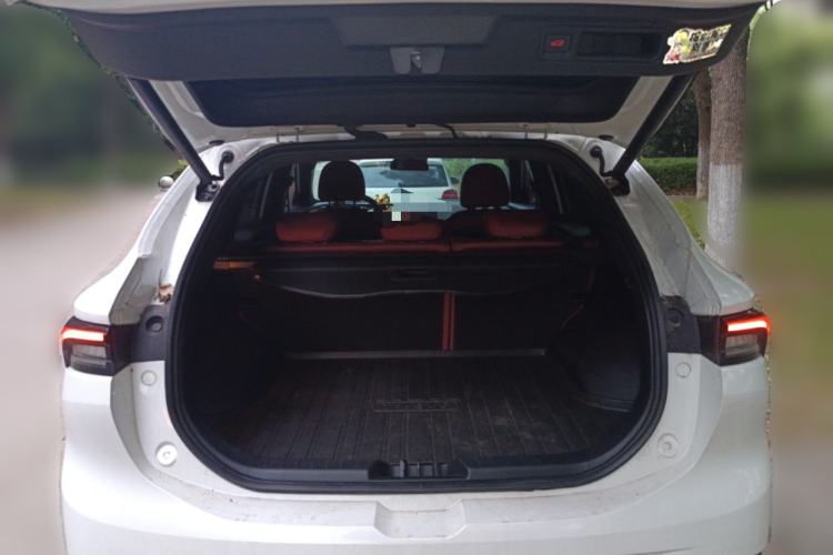 Used FORTHING T5 EVO 2021 1.5TD DCT Starry Edition Trunk