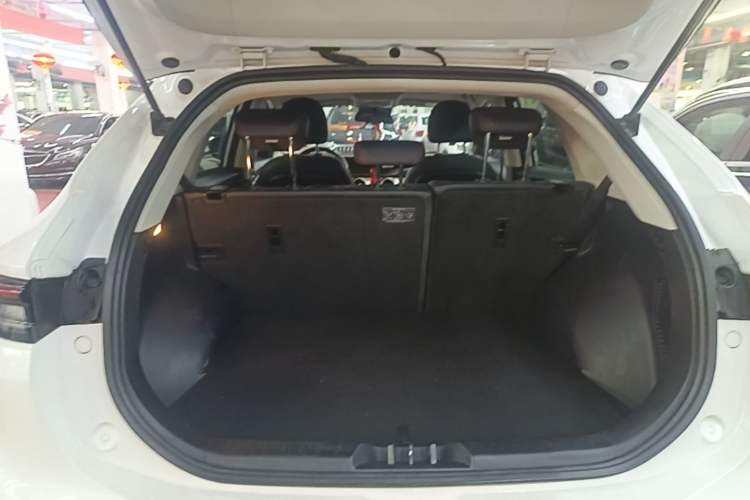 Used FORTHING T5 EVO 2021 1.5TD DCT Diamond Edition Trunk