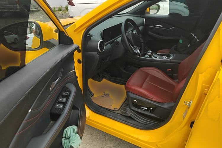 Used FORTHING T5 EVO 2021 1.5TD DCT Starry Edition Heatwave Driver Seat