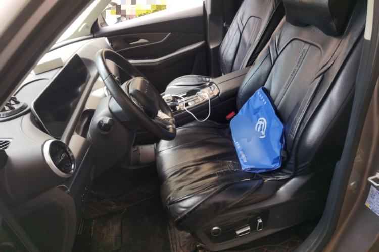 Used FORTHING T5 EVO 2023 1.5TD DCT Diamond Edition Left Front Seat