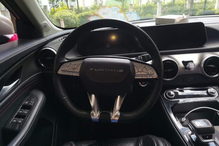 Used FORTHING T5 EVO 2023 1.5TD DCT Diamond Edition Steering Wheel