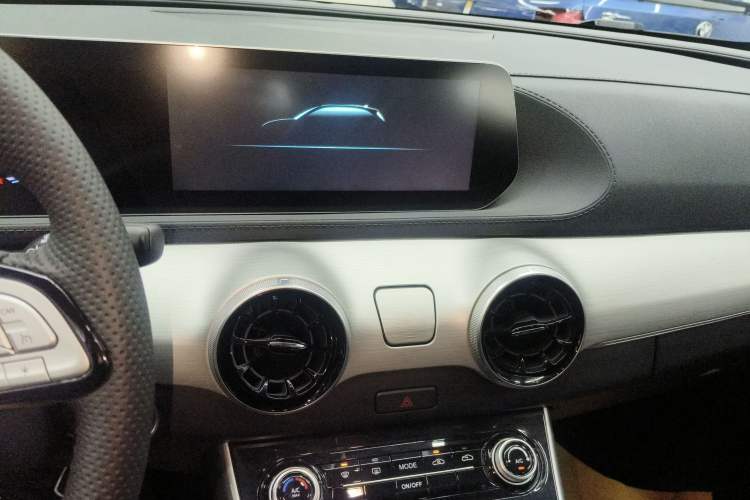 Used FORTHING T5 EVO 2024 1.5TD DCT Starry Edition Audio And AC Panel