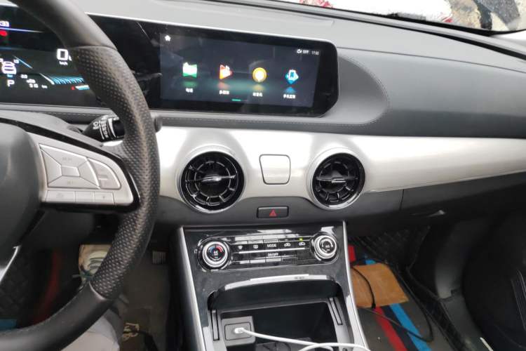 Used FORTHING T5 EVO 2024 1.5TD DCT Starry Edition Audio And AC Panel