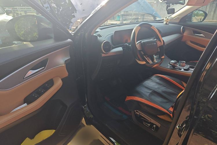 Used FORTHING T5 EVO 2024 Kungfeng Edition 1.5TD DCT Mach Diamond Model Interior 3