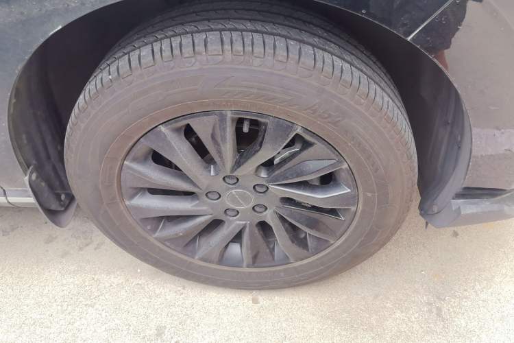 Used FORTHING T5 EVO 2024 1.5TD DCT Starry Edition Right Front Wheel Hub