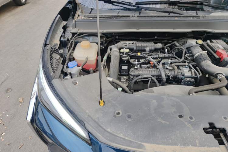 Used FORTHING T5 EVO 2024 Kungbiao Edition 1.5TD DCT Platinum Model Engine Bay Right