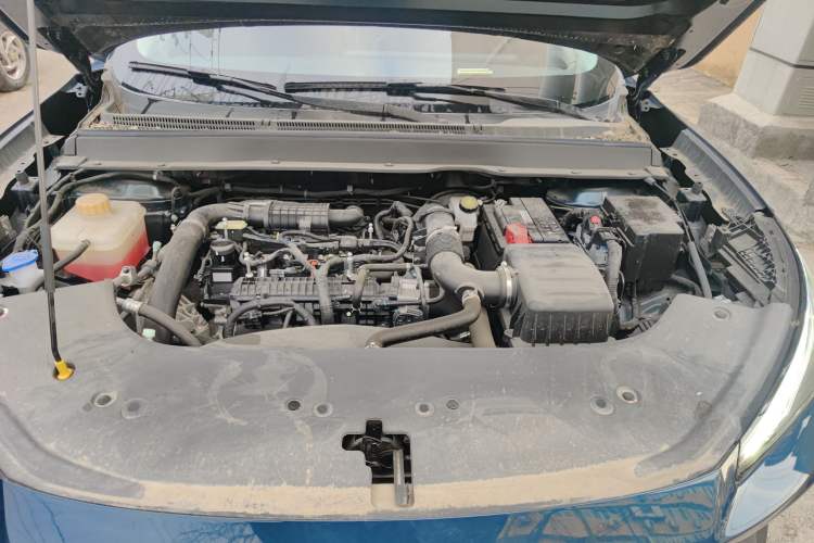 Used FORTHING T5 EVO 2024 Kungbiao Edition 1.5TD DCT Platinum Model Engine Bay