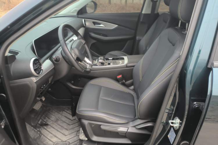 Used FORTHING T5 EVO 2024 Kungfeng Edition 1.5TD DCT Custom Model Left Front Seat