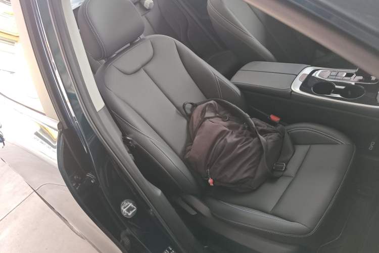 Used FORTHING T5 EVO 2024 1.5TD DCT Starry Edition Right Front Seat