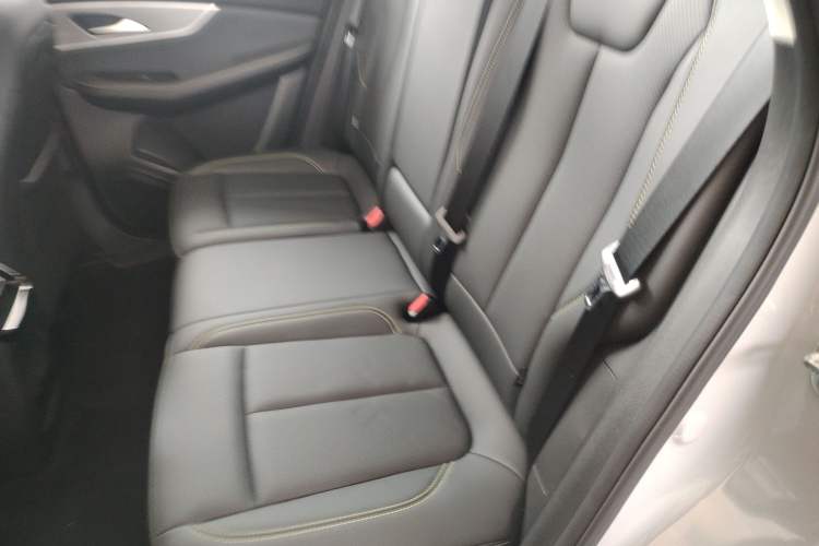 Used FORTHING T5 EVO 2024 Kungfeng Edition 1.5TD DCT Custom Model Interior 4