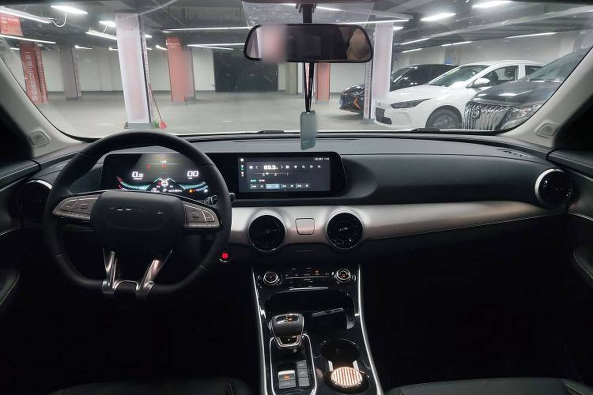 Used FORTHING T5 EVO 2024 1.5TD DCT Starry Edition Interior 1