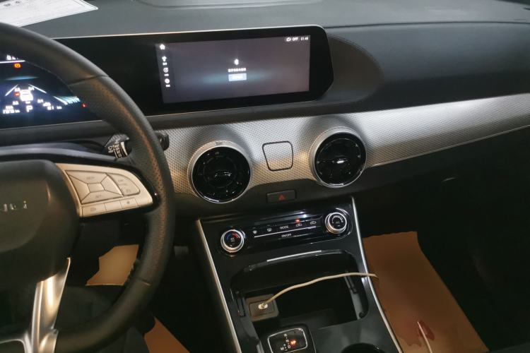 Used FORTHING T5 EVO 2024 Kungbiao Edition 1.5TD DCT Platinum Model Interior 2