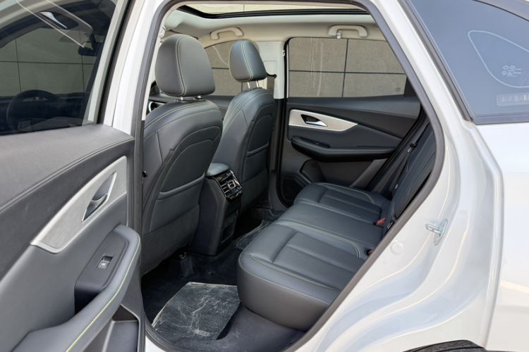 Used FORTHING T5 EVO 2024 1.5TD DCT Starry Edition Interior 6
